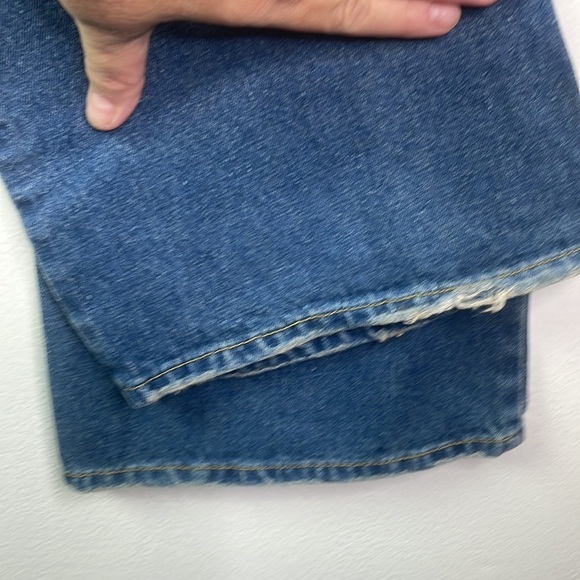 Abercrombie & Fitch Size 6 Boot cut Intentionally Distressed Jeans whiskering - Picture 7 of 10